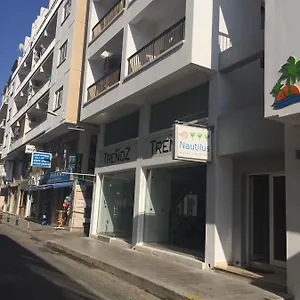 Aparthotel Nautilus Tourist, Larnaca